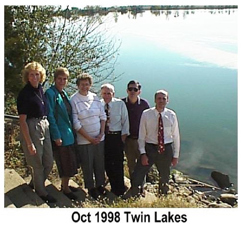 1998-10-SDCTwinLake1.jpg